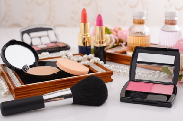 化妝品進口清關流程詳情,get! 化妝品進口清關流程詳情,get!